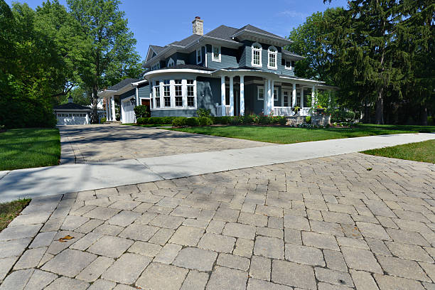 Best Professional Driveway Pavers  in Cascade, ID